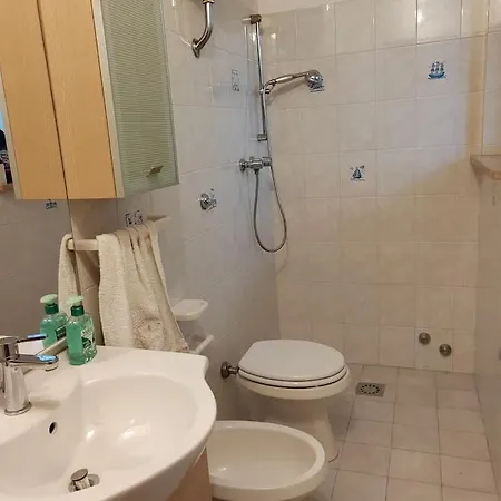 Casa Serenita. Holiday home Arsita